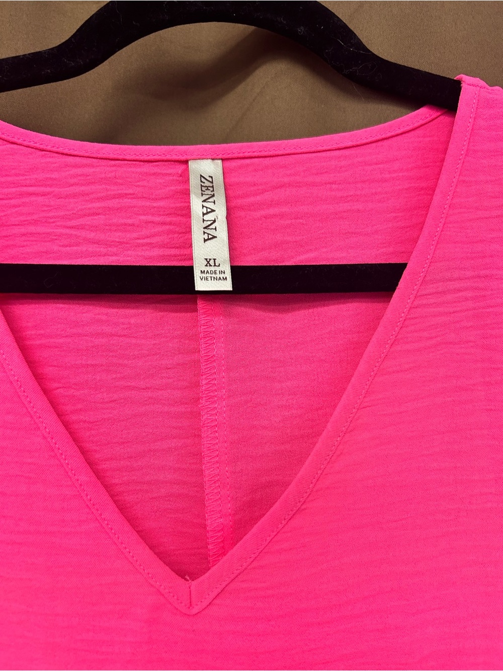 Zenana V-Neck Pocket Top - Hot Pink XL - Picture 2 of 2